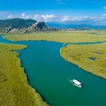Villa Daisy Dalyan
