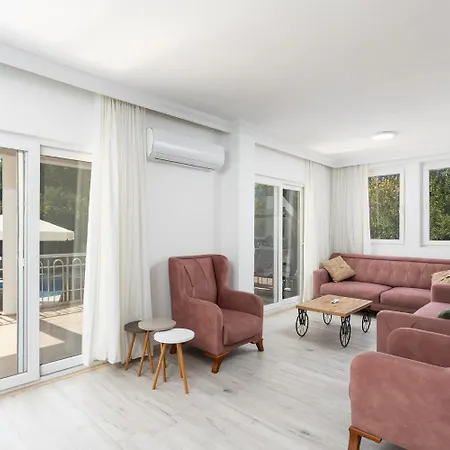 Villa Daisy Dalyan
